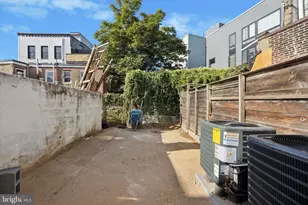 2142 E Letterly St, Philadelphia, PA 19125 - Photo 25