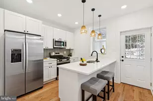 3697 Calumet St, Philadelphia, PA 19129 - Photo 11