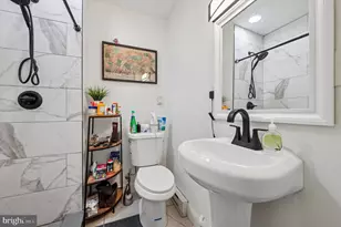 1709 Christian St, Philadelphia, PA 19146 - Photo 33