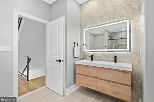 2024 N Palethorp St, Philadelphia, PA 19122 - Photo 11