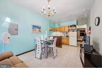 2241 N 8th Street, Philadelphia, PA 19133 - Photo 11