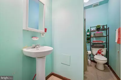 2241 N 8th Street, Philadelphia, PA 19133 - Photo 21