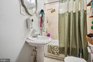 2241 N 8th St, Philadelphia, PA 19133 - Photo 21