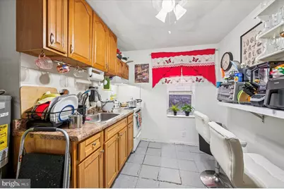 2241 N 8th Street, Philadelphia, PA 19133 - Photo 15