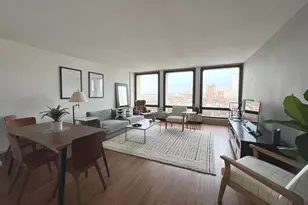 210 Locust St, Philadelphia, PA 19106 - Photo 1