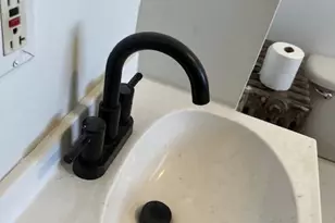 619 Fitzgerald St, Philadelphia, PA 19148 - Photo 7