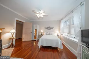 6323 Sherwood Rd, Philadelphia, PA 19151 - Photo 49