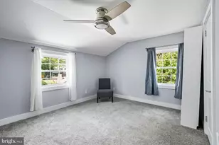 909 Glenroy Rd, Philadelphia, PA 19128 - Photo 7