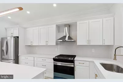 137 W Manheim Street, Philadelphia, PA 19144 - Photo 17