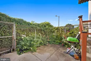 22 E Pastorius St, Philadelphia, PA 19144 - Photo 29