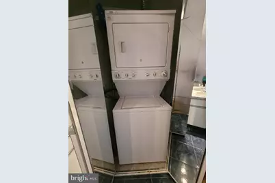 11 N 2nd Street #306, Philadelphia, PA 19106 - Photo 33