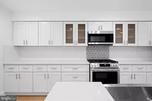 2049 E Letterly St, Philadelphia, PA 19125 - Photo 9