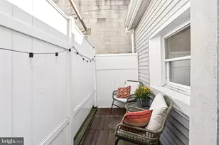 1515 S Beulah St, Philadelphia, PA 19147 - Photo 9