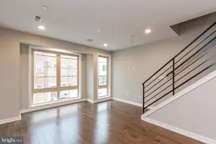 908 S 21st St, Philadelphia, PA 19146 - Photo 5