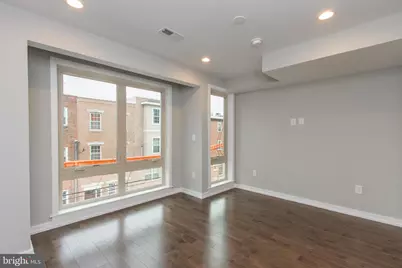 908 S 21st Street #B, Philadelphia, PA 19146 - Photo 7
