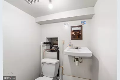 2555 S Warnock Street, Philadelphia, PA 19148 - Photo 19