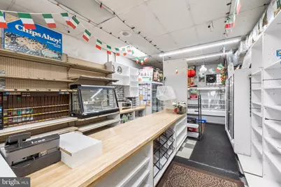 2555 S Warnock Street, Philadelphia, PA 19148 - Photo 9