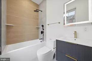 251 S 12th St, Philadelphia, PA 19107 - Photo 9