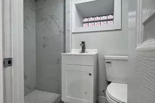 2255 S Bucknell St, Philadelphia, PA 19145 - Photo 23