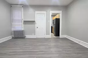 1611 Allengrove St, Philadelphia, PA 19124 - Photo 7