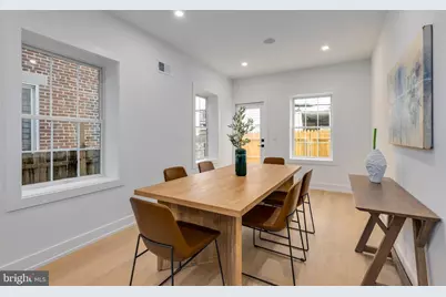 2139 Bainbridge Street, Philadelphia, PA 19146 - Photo 11