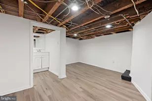 938 Ernst St, Philadelphia, PA 19147 - Photo 15