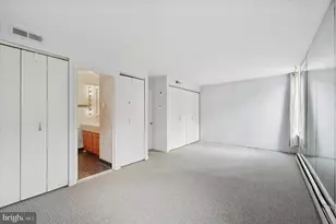 304 Delancey St, Philadelphia, PA 19106 - Photo 31