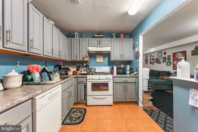 7521 Calvert Street, Philadelphia, PA 19152 - Photo 9