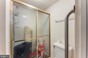 7521 Calvert St, Philadelphia, PA 19152 - Photo 15