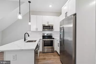 2015-2019 N College Avenue, Philadelphia, PA 19121 - Photo 5