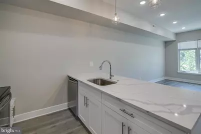 2015-2019 N College Avenue, Philadelphia, PA 19121 - Photo 7