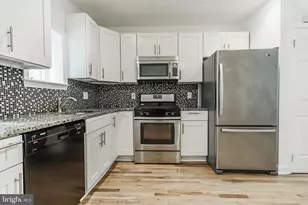 904 S 6th St, Philadelphia, PA 19147 - Photo 7