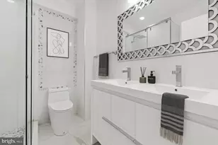 774 S Hicks St, Philadelphia, PA 19146 - Photo 29