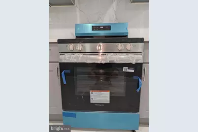 443 S 56th Street, Philadelphia, PA 19143 - Photo 9