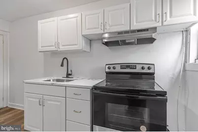 5648 Elmwood Avenue, Philadelphia, PA 19143 - Photo 3