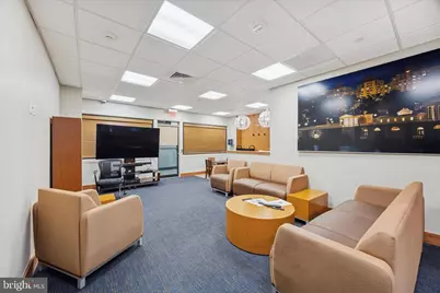 2601 Pennsylvania Avenue #252, Philadelphia, PA 19130 - Photo 21