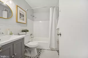 2601 Pennsylvania Ave, Philadelphia, PA 19130 - Photo 11