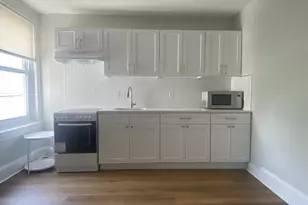 913 N 15th St, Philadelphia, PA 19130 - Photo 7