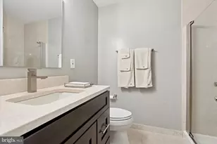 2 Leverington Ave, Philadelphia, PA 19127 - Photo 15