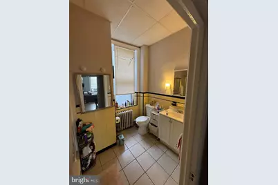 1641 W Girard Avenue, Philadelphia, PA 19130 - Photo 13