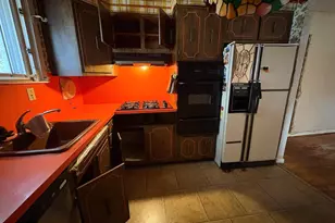 609 E Hortter Pl, Philadelphia, PA 19119 - Photo 9