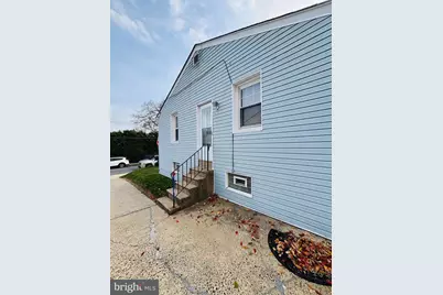 8012 Lawndale Avenue, Philadelphia, PA 19111 - Photo 5