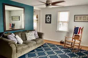 8012 Lawndale Ave, Philadelphia, PA 19111 - Photo 11