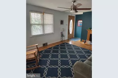 8012 Lawndale Avenue, Philadelphia, PA 19111 - Photo 9