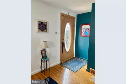 8012 Lawndale Avenue, Philadelphia, PA 19111 - Photo 7