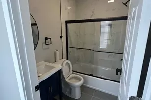 1226 S 47th St, Philadelphia, PA 19143 - Photo 21