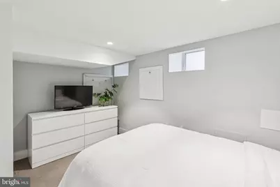 2038 Montrose Street, Philadelphia, PA 19146 - Photo 21