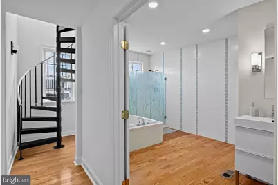 805 S 19th Street, Philadelphia, PA 19146 - Photo 19