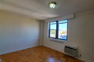 2601 Pennsylvania Ave, Philadelphia, PA 19130 - Photo 19