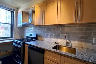 2601 Pennsylvania Ave, Philadelphia, PA 19130 - Photo 11